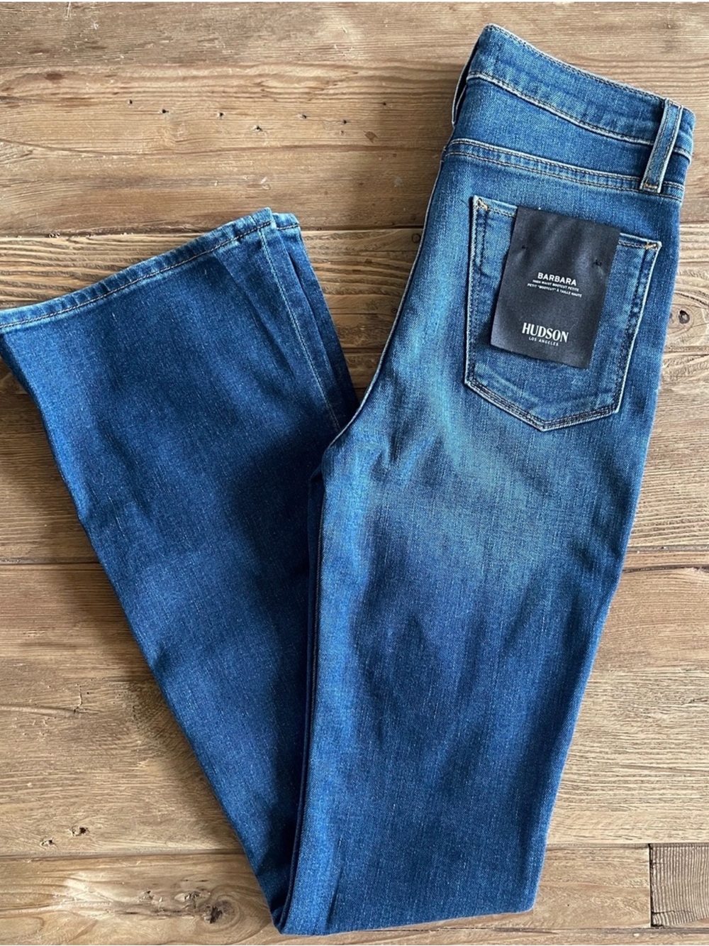 NWT Hudson Barbara High Rise Bootcut Petite Jeans 24P
